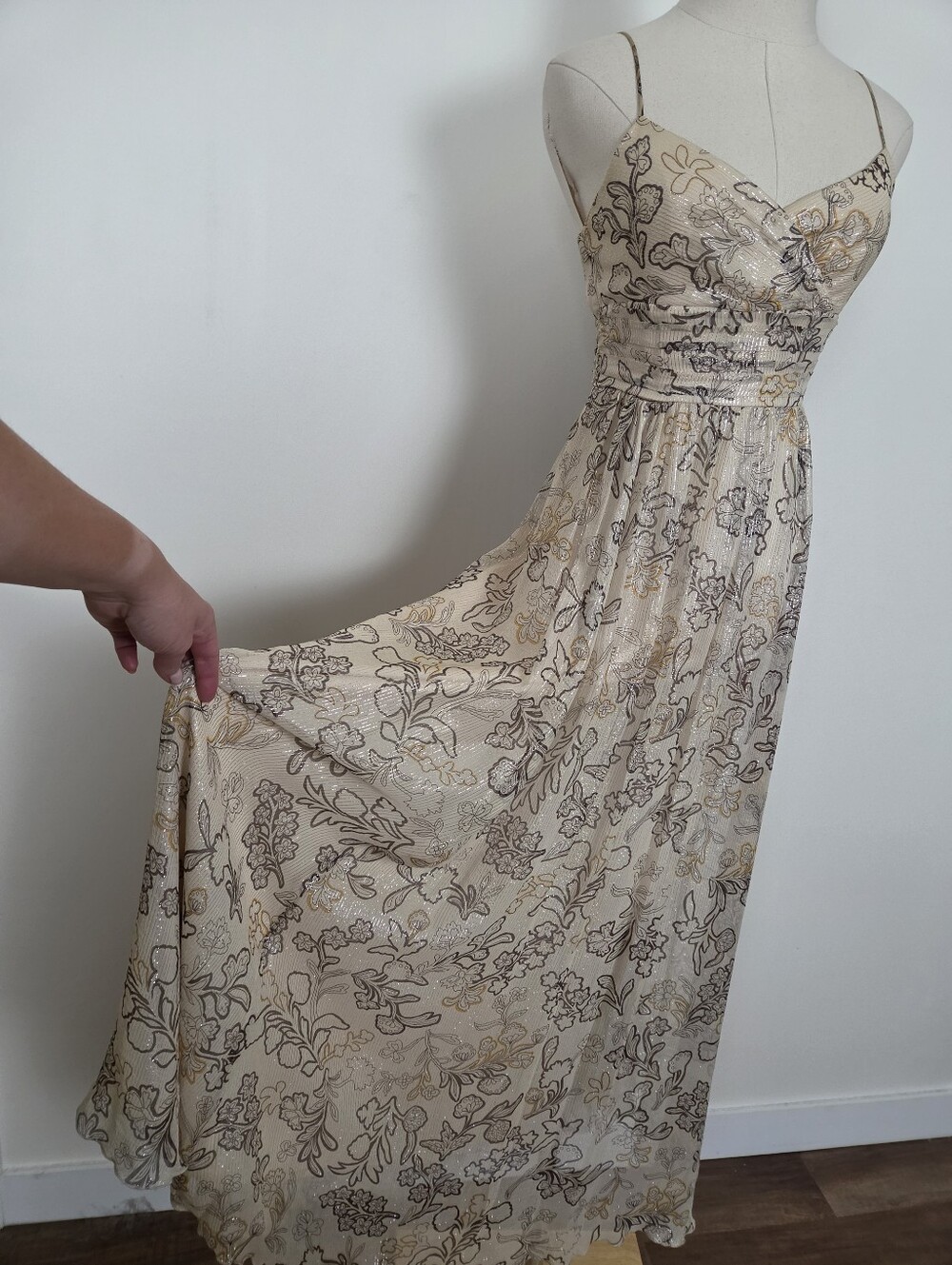 BCBG Silk Floral Midi Dress Sie 6 Formal Beige Cream (c1) - Picture 7 of 12